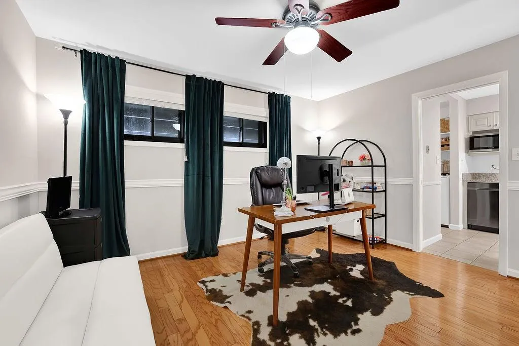 44 Forrest Place Unit 44, Atlanta, Georgia 30328, 3 Bedrooms Bedrooms, ,3 BathroomsBathrooms,Residential,Sold,44 Forrest Place Unit 44,7168390