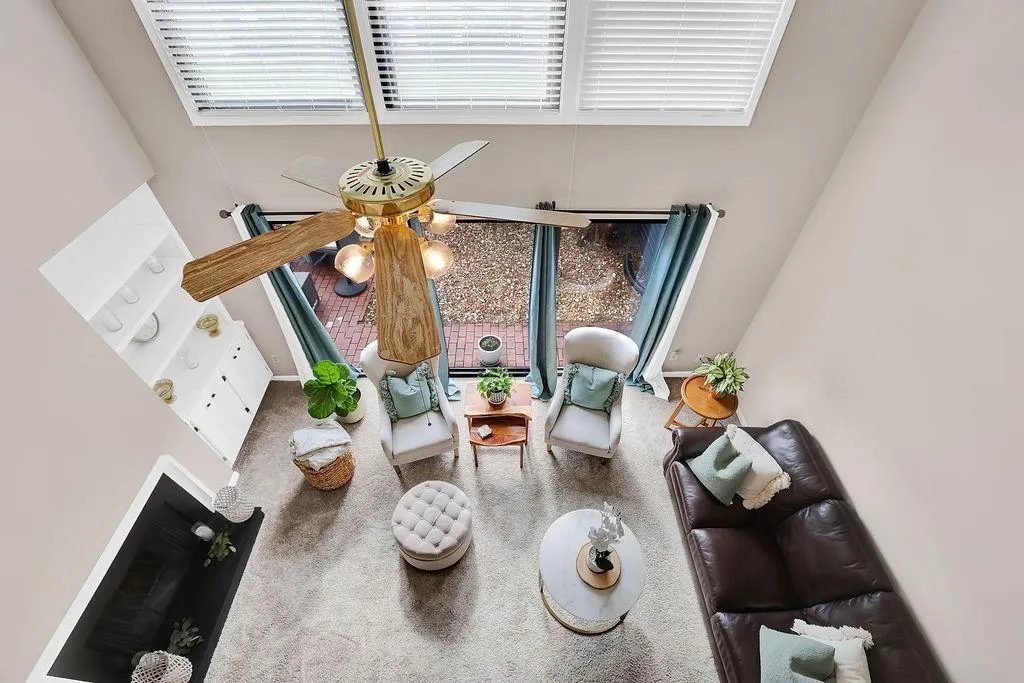 44 Forrest Place Unit 44, Atlanta, Georgia 30328, 3 Bedrooms Bedrooms, ,3 BathroomsBathrooms,Residential,Sold,44 Forrest Place Unit 44,7168390