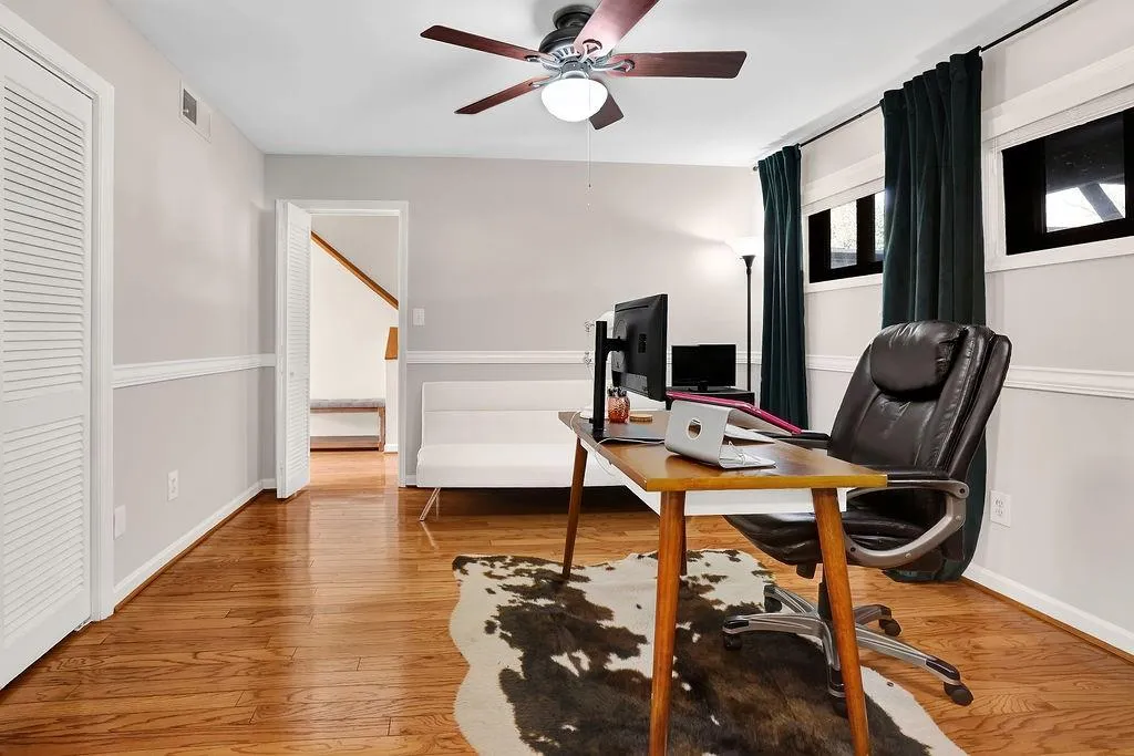 44 Forrest Place Unit 44, Atlanta, Georgia 30328, 3 Bedrooms Bedrooms, ,3 BathroomsBathrooms,Residential,Sold,44 Forrest Place Unit 44,7168390