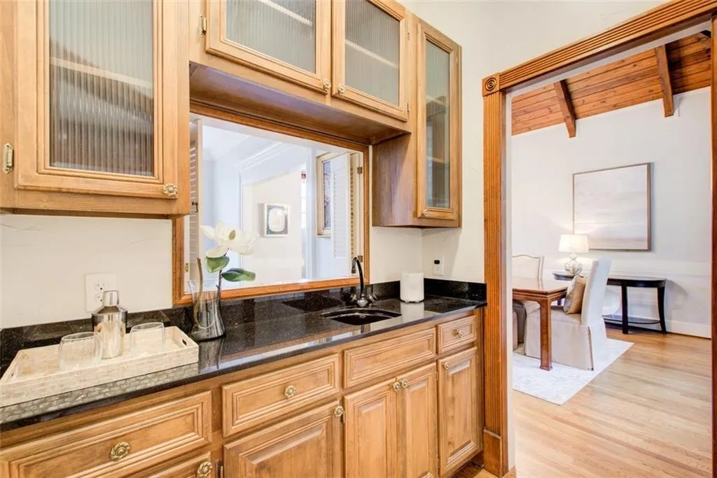 butler's pantry