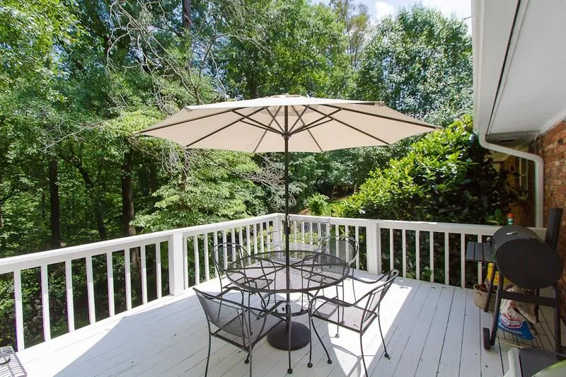 4685 Lake Forrest Drive, Atlanta, Georgia 30342, 3 Bedrooms Bedrooms, ,2 BathroomsBathrooms,Residential,Sold,4685 Lake Forrest Drive,5542949
