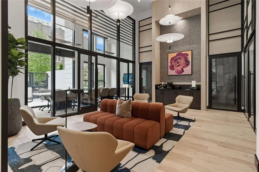 2425 Peachtree Road Ne Unit 1504, Atlanta, Georgia 30305, 2 Bedrooms Bedrooms, ,2 BathroomsBathrooms,Residential,For Sale,2425 Peachtree Road Ne Unit 1504,7657614