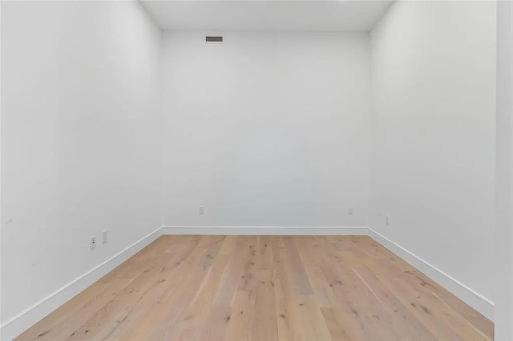 Den- could be office or 3rd bedroom