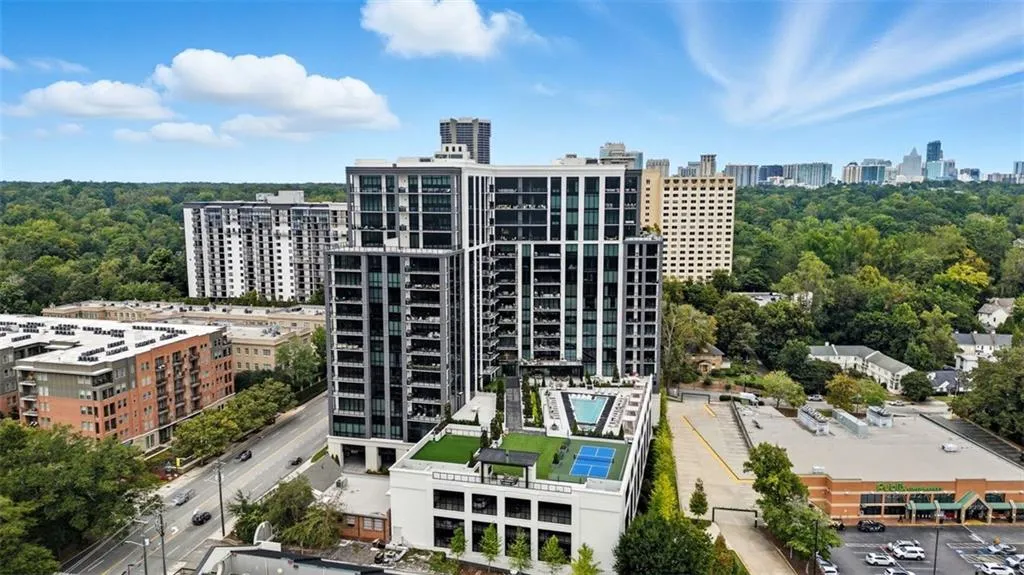 2425 Peachtree Road Ne Unit 1504, Atlanta, Georgia 30305, 2 Bedrooms Bedrooms, ,2 BathroomsBathrooms,Residential,For Sale,2425 Peachtree Road Ne Unit 1504,7657614