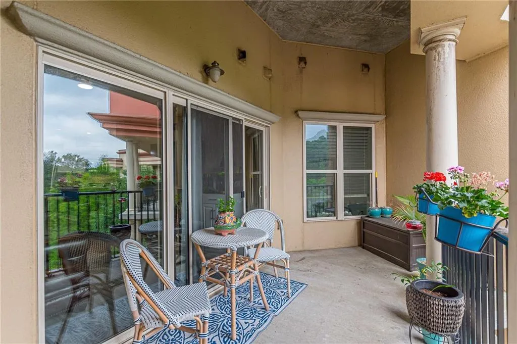 200 River Vista Drive Unit 707, Atlanta, Georgia 30339, 2 Bedrooms Bedrooms, ,2 BathroomsBathrooms,Residential,Sold,200 River Vista Drive Unit 707,7220125 200 River Vista Drive Unit 707, Atlanta, Georgia 30339, 2 Bedrooms Bedrooms, ,2 BathroomsBathrooms,Residential,Sold,200 River Vista Drive Unit 707,7220125