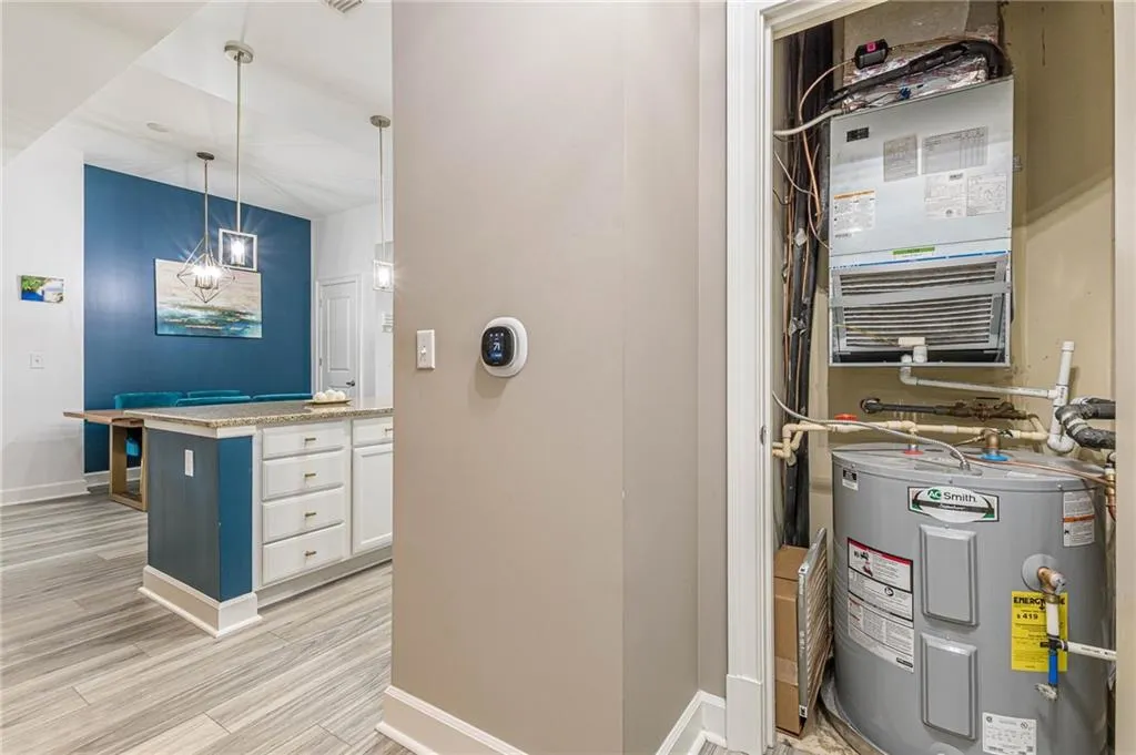 200 River Vista Drive Unit 707, Atlanta, Georgia 30339, 2 Bedrooms Bedrooms, ,2 BathroomsBathrooms,Residential,Sold,200 River Vista Drive Unit 707,7220125 200 River Vista Drive Unit 707, Atlanta, Georgia 30339, 2 Bedrooms Bedrooms, ,2 BathroomsBathrooms,Residential,Sold,200 River Vista Drive Unit 707,7220125