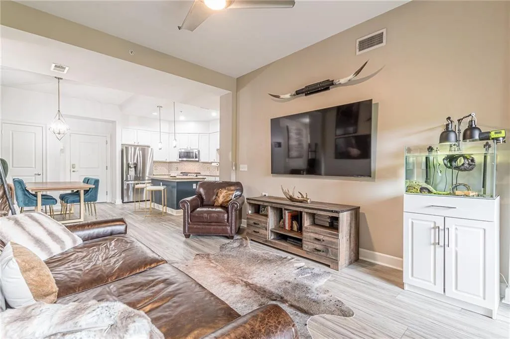 200 River Vista Drive Unit 707, Atlanta, Georgia 30339, 2 Bedrooms Bedrooms, ,2 BathroomsBathrooms,Residential,Sold,200 River Vista Drive Unit 707,7220125 200 River Vista Drive Unit 707, Atlanta, Georgia 30339, 2 Bedrooms Bedrooms, ,2 BathroomsBathrooms,Residential,Sold,200 River Vista Drive Unit 707,7220125