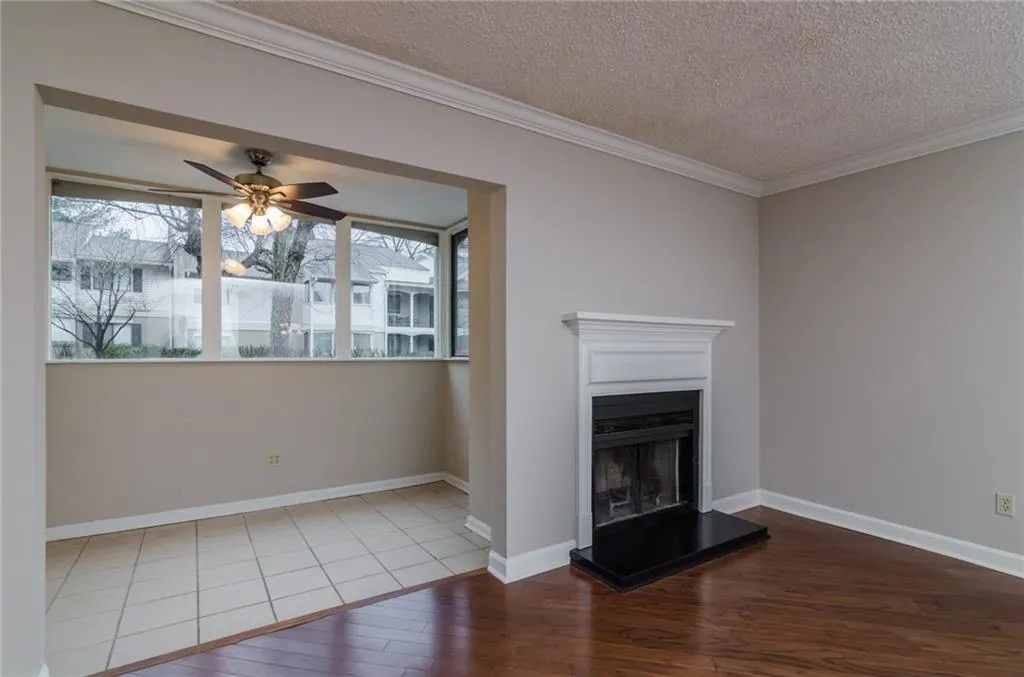 1409 Wingate Way, Sandy Springs, Georgia 30350, 2 Bedrooms Bedrooms, ,2 BathroomsBathrooms,Residential,Sold,1409 Wingate Way,5809400