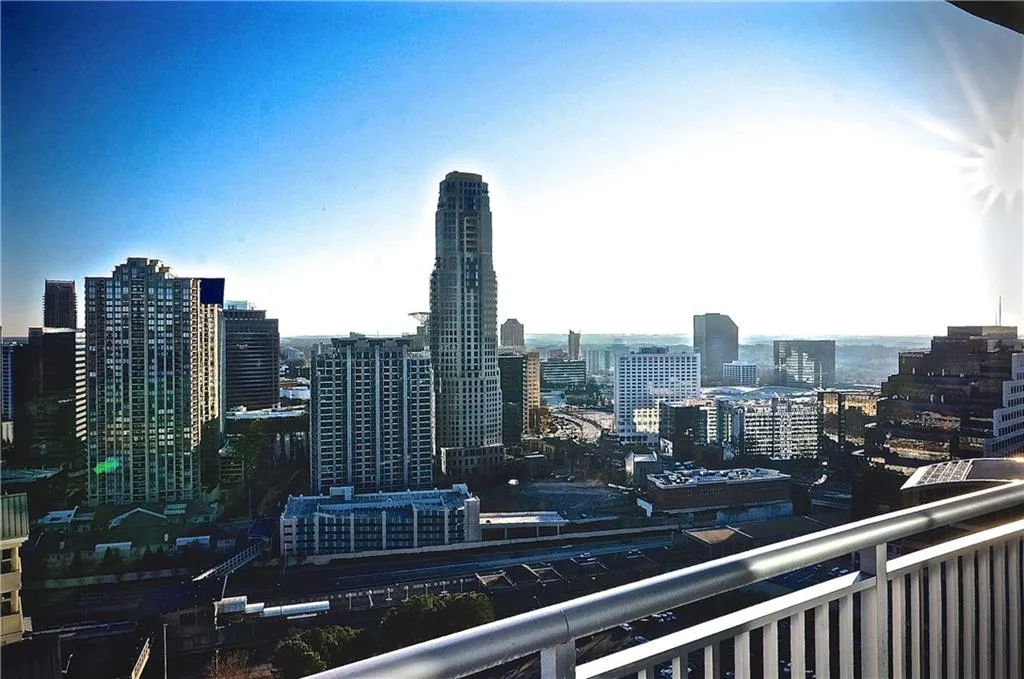 3338 Peachtree Road Ne Unit 2905, Atlanta, Georgia 30326, 3 Bedrooms Bedrooms, ,2 BathroomsBathrooms,Residential,Sold,3338 Peachtree Road Ne Unit 2905,5798667