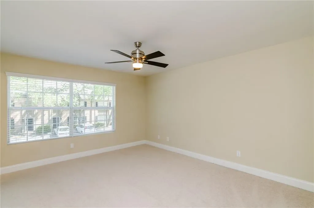6980 Roswell Road Unit G3, Atlanta, Georgia 30328, 3 Bedrooms Bedrooms, ,2 BathroomsBathrooms,Residential,Sold,6980 Roswell Road Unit G3,5846584