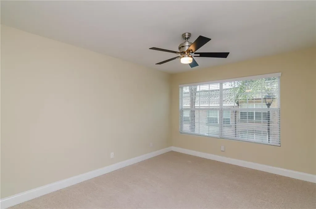6980 Roswell Road Unit G3, Atlanta, Georgia 30328, 3 Bedrooms Bedrooms, ,2 BathroomsBathrooms,Residential,Sold,6980 Roswell Road Unit G3,5846584
