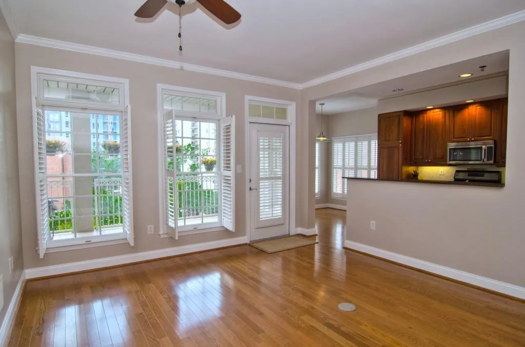 50 Biscayne Drive Unit 5111, Atlanta, Georgia 30309, 2 Bedrooms Bedrooms, ,2 BathroomsBathrooms,Residential,Sold,50 Biscayne Drive Unit 5111,5709129