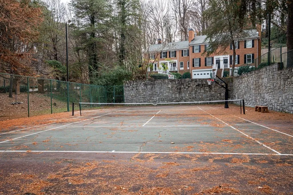 7500 Roswell Road Unit 46, Sandy Springs, Georgia 30350, 2 Bedrooms Bedrooms, ,2 BathroomsBathrooms,Residential,Sold,7500 Roswell Road Unit 46,6980371