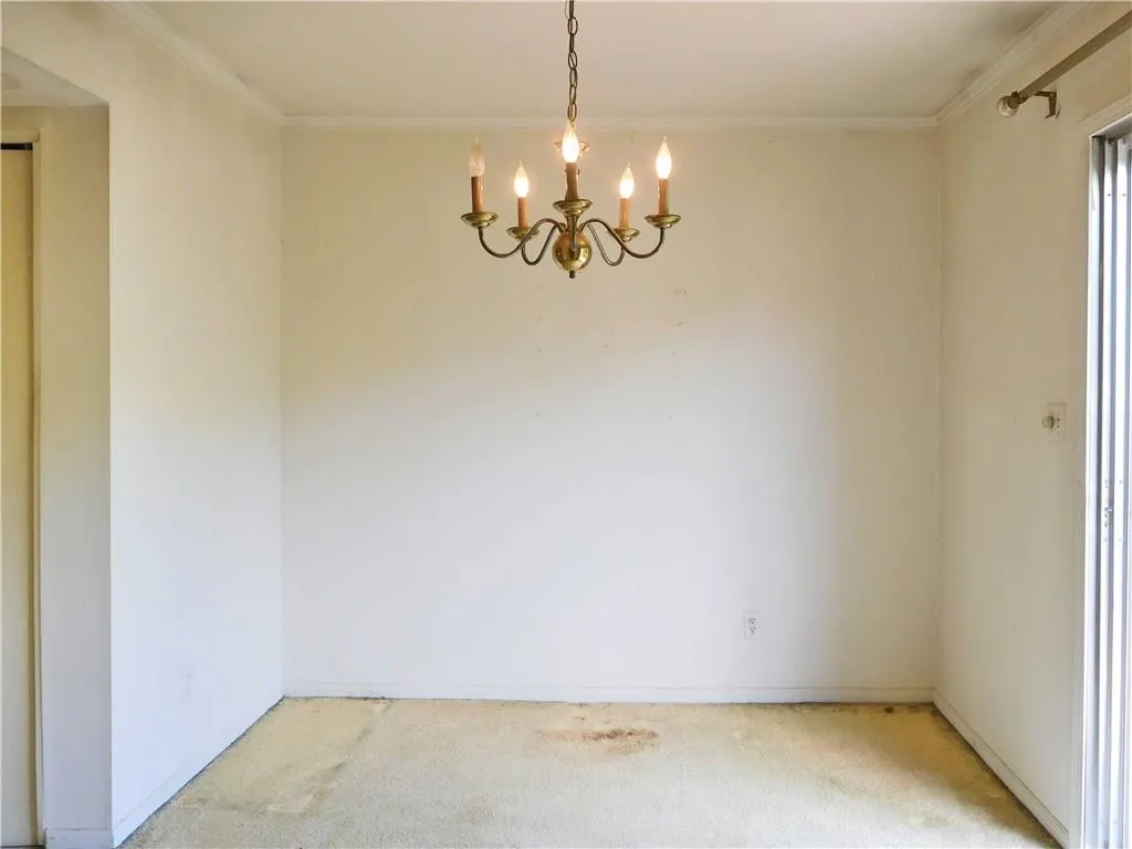 5648 Kingsport Drive Unit 7, Atlanta, Georgia 30342, 3 Bedrooms Bedrooms, ,2 BathroomsBathrooms,Residential,Sold,5648 Kingsport Drive Unit 7,5855532