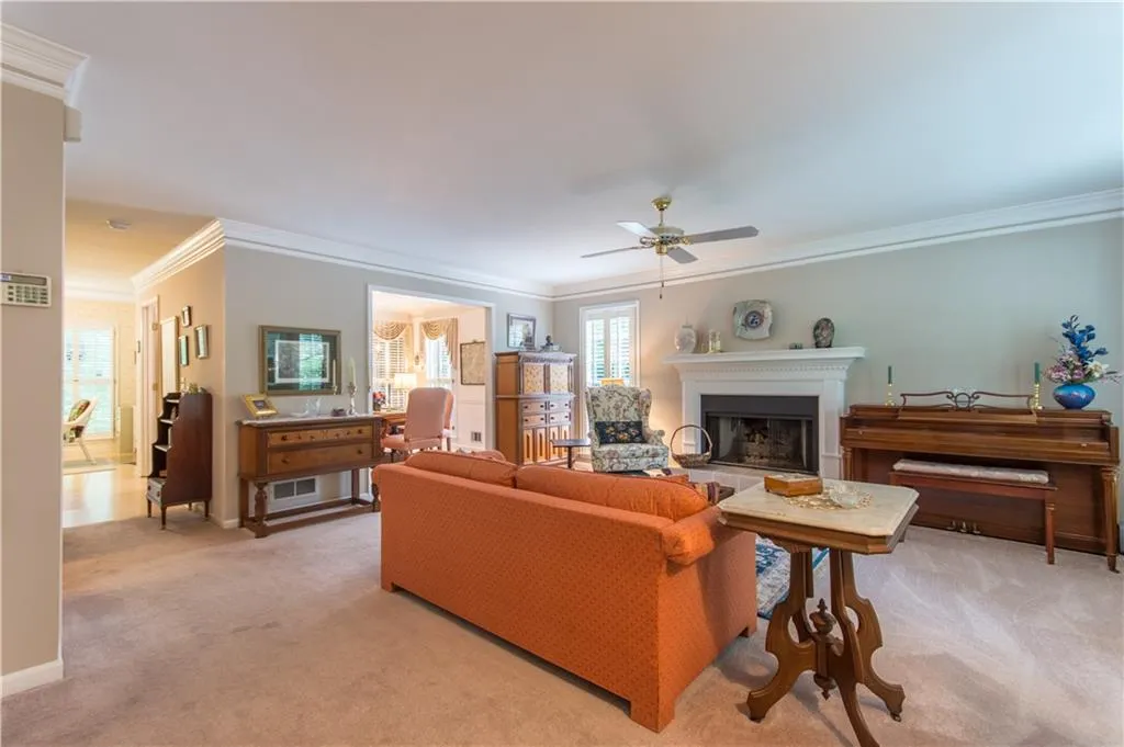8913 Carroll Manor Drive, Sandy Springs, Georgia 30350, 3 Bedrooms Bedrooms, ,2 BathroomsBathrooms,Residential,Sold,8913 Carroll Manor Drive,6014043