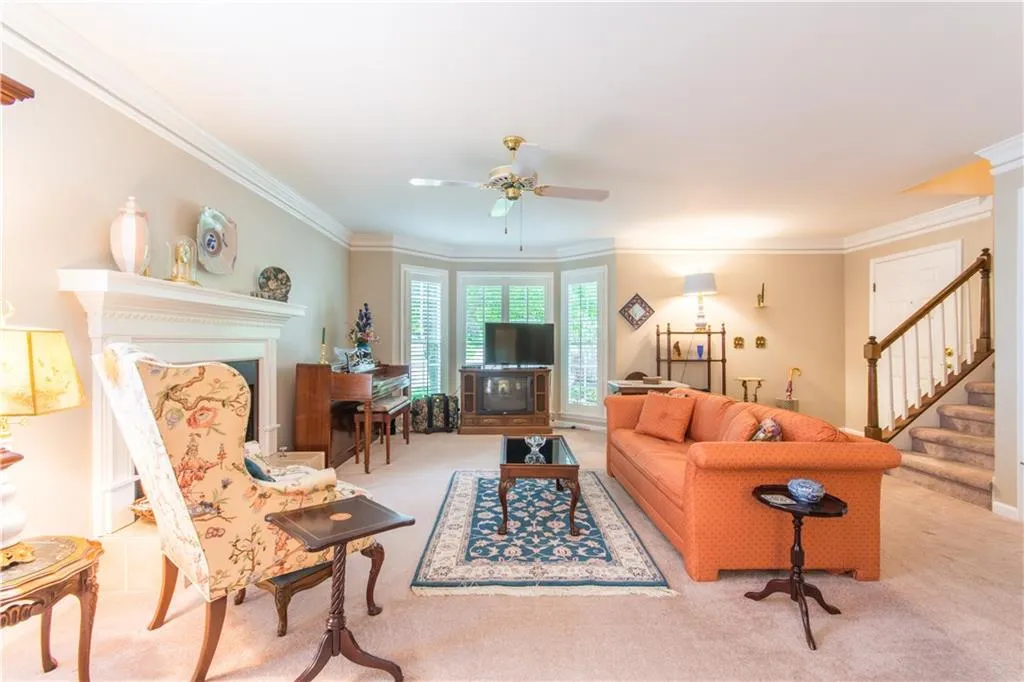8913 Carroll Manor Drive, Sandy Springs, Georgia 30350, 3 Bedrooms Bedrooms, ,2 BathroomsBathrooms,Residential,Sold,8913 Carroll Manor Drive,6014043