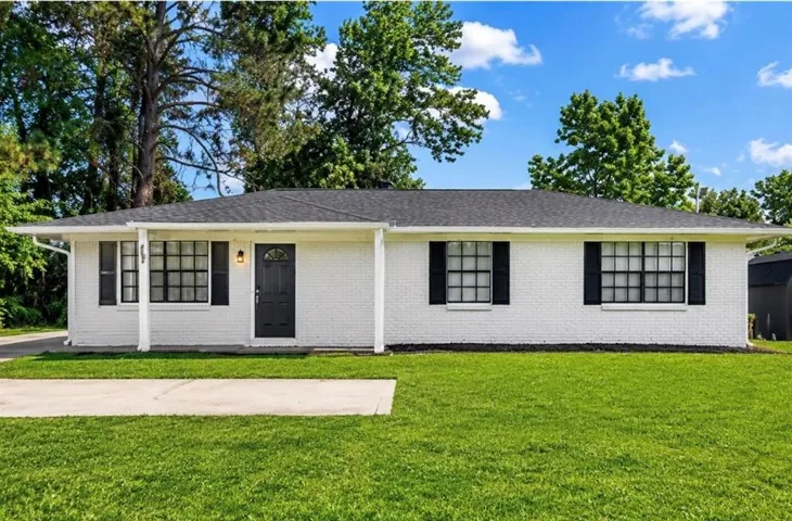 1832 Mcdonough Road, Hampton, Georgia 30228