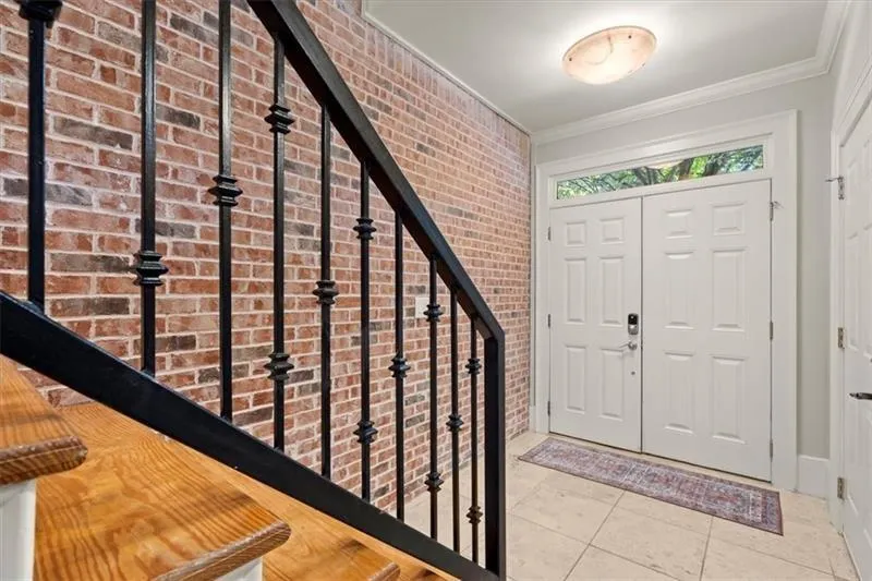 5512 Glenridge Drive Ne Unit E, Sandy Springs, Georgia 30342, 4 Bedrooms Bedrooms, ,4 BathroomsBathrooms,Residential,Sold,5512 Glenridge Drive Ne Unit E,7492546