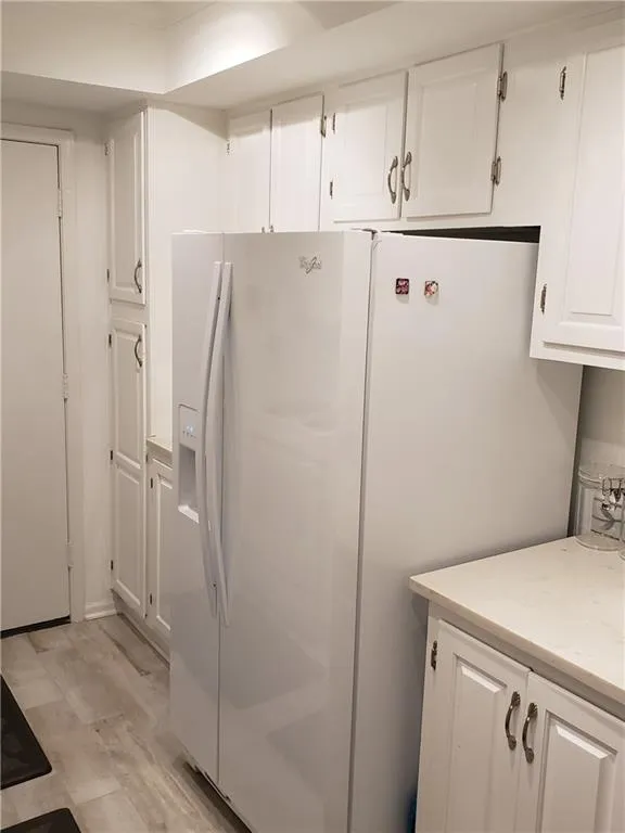 6851 Roswell Road Ne Unit F16, Sandy Springs, Georgia 30328, 3 Bedrooms Bedrooms, ,2 BathroomsBathrooms,Residential,Sold,6851 Roswell Road Ne Unit F16,6735508