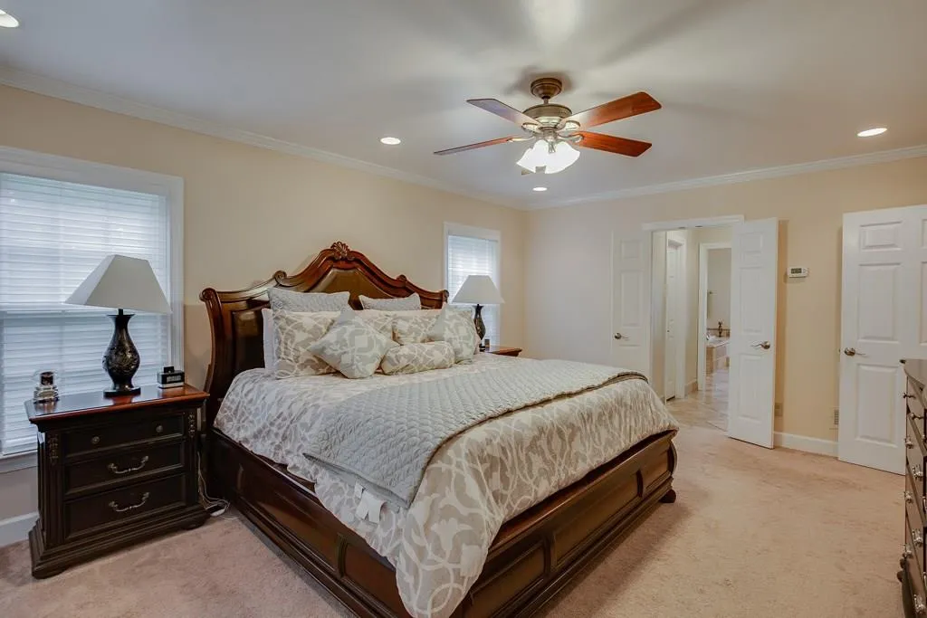 400 Ashdowne Way, Sandy Springs, Georgia 30350, 5 Bedrooms Bedrooms, ,4 BathroomsBathrooms,Residential,Sold,400 Ashdowne Way,5808355