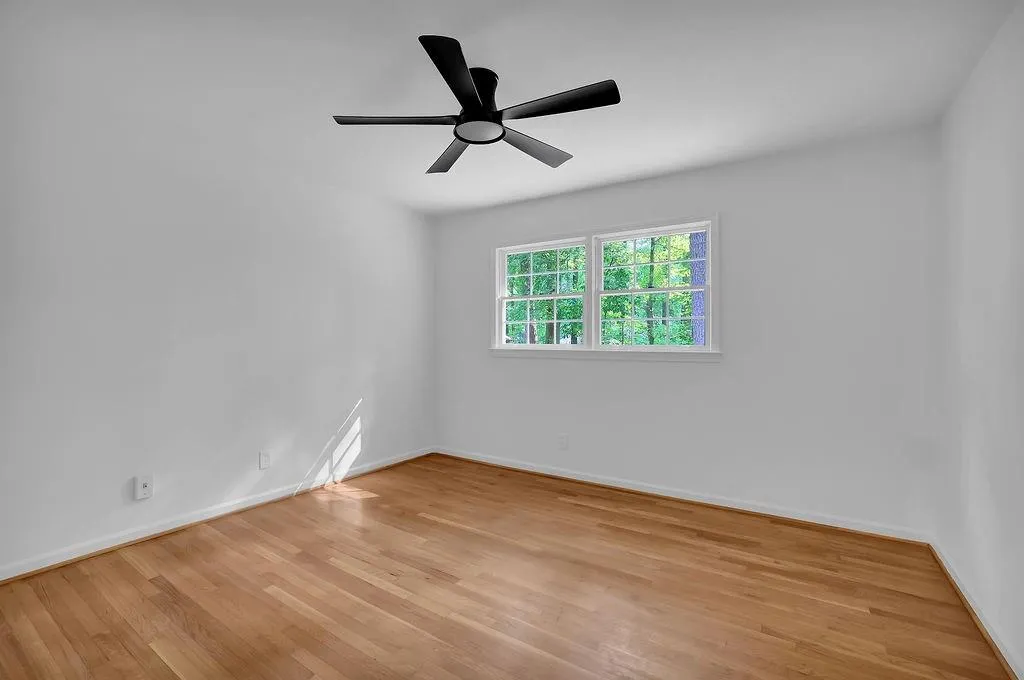 7495 Twin Branch Road, Sandy Springs, Georgia 30328, 4 Bedrooms Bedrooms, ,3 BathroomsBathrooms,Residential,Sold,7495 Twin Branch Road,7245687