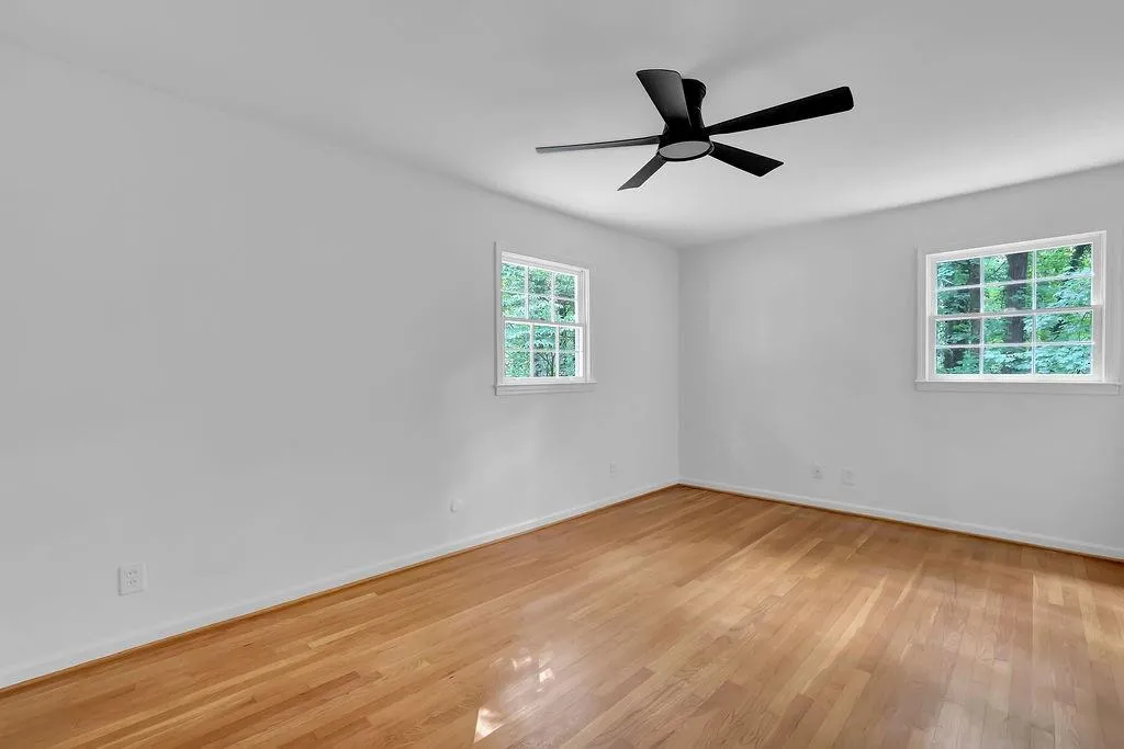 7495 Twin Branch Road, Sandy Springs, Georgia 30328, 4 Bedrooms Bedrooms, ,3 BathroomsBathrooms,Residential,Sold,7495 Twin Branch Road,7245687