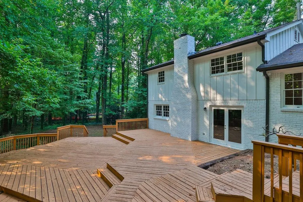 7495 Twin Branch Road, Sandy Springs, Georgia 30328, 4 Bedrooms Bedrooms, ,3 BathroomsBathrooms,Residential,Sold,7495 Twin Branch Road,7245687