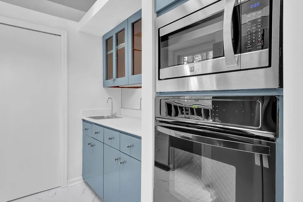 7495 Twin Branch Road, Sandy Springs, Georgia 30328, 4 Bedrooms Bedrooms, ,3 BathroomsBathrooms,Residential,Sold,7495 Twin Branch Road,7245687