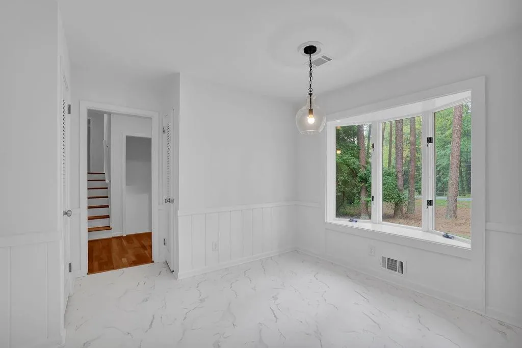 7495 Twin Branch Road, Sandy Springs, Georgia 30328, 4 Bedrooms Bedrooms, ,3 BathroomsBathrooms,Residential,Sold,7495 Twin Branch Road,7245687