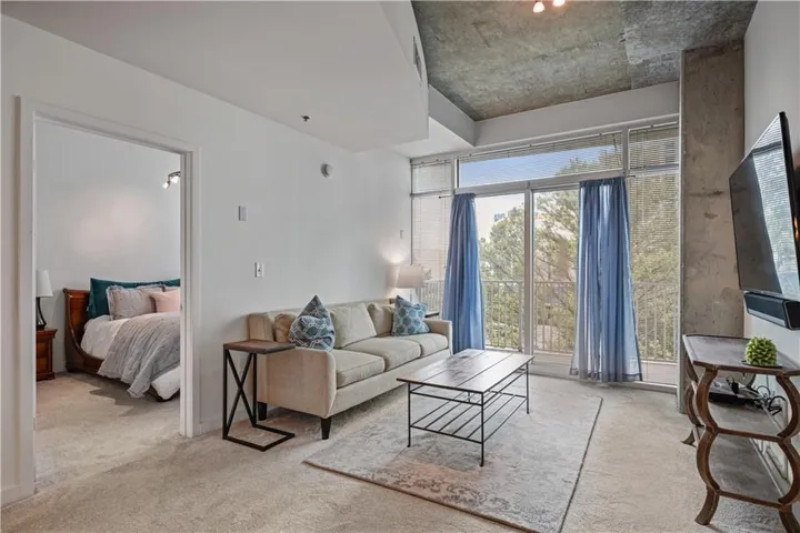 250 Pharr Road Ne Unit 606, Atlanta, Georgia 30305