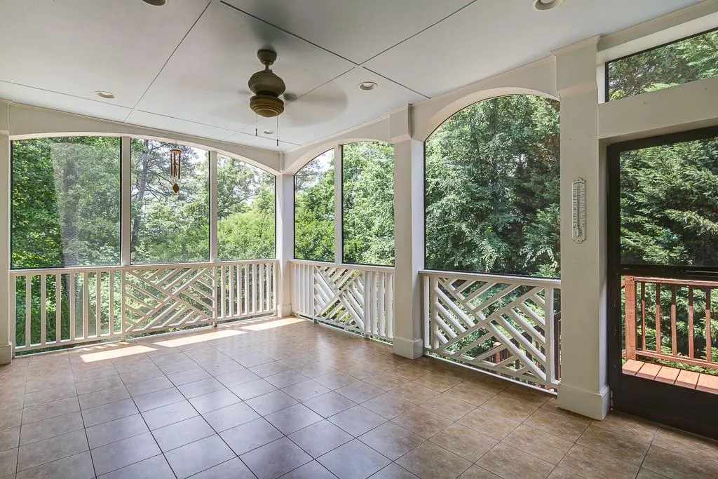 1123 Whitehall Pointe, Sandy Springs, Georgia 30338, 4 Bedrooms Bedrooms, ,3 BathroomsBathrooms,Residential,Sold,1123 Whitehall Pointe,5698883