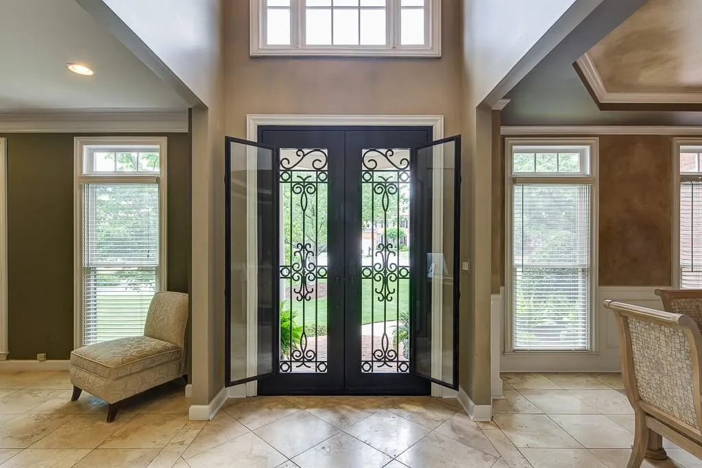 1123 Whitehall Pointe, Sandy Springs, Georgia 30338, 4 Bedrooms Bedrooms, ,3 BathroomsBathrooms,Residential,Sold,1123 Whitehall Pointe,5698883