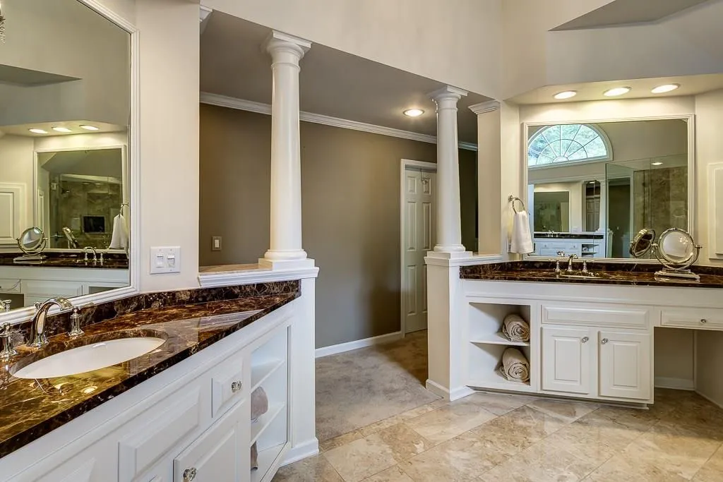 1123 Whitehall Pointe, Sandy Springs, Georgia 30338, 4 Bedrooms Bedrooms, ,3 BathroomsBathrooms,Residential,Sold,1123 Whitehall Pointe,5698883