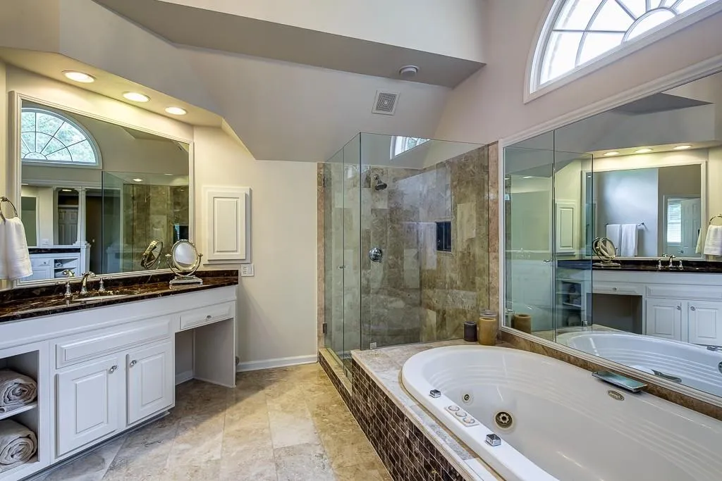 1123 Whitehall Pointe, Sandy Springs, Georgia 30338, 4 Bedrooms Bedrooms, ,3 BathroomsBathrooms,Residential,Sold,1123 Whitehall Pointe,5698883