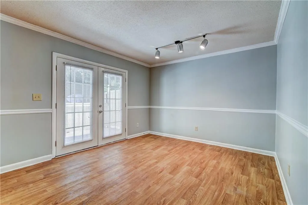 6900 Roswell Road Unit I7, Atlanta, Georgia 30328, 3 Bedrooms Bedrooms, ,2 BathroomsBathrooms,Residential,Sold,6900 Roswell Road Unit I7,6037912