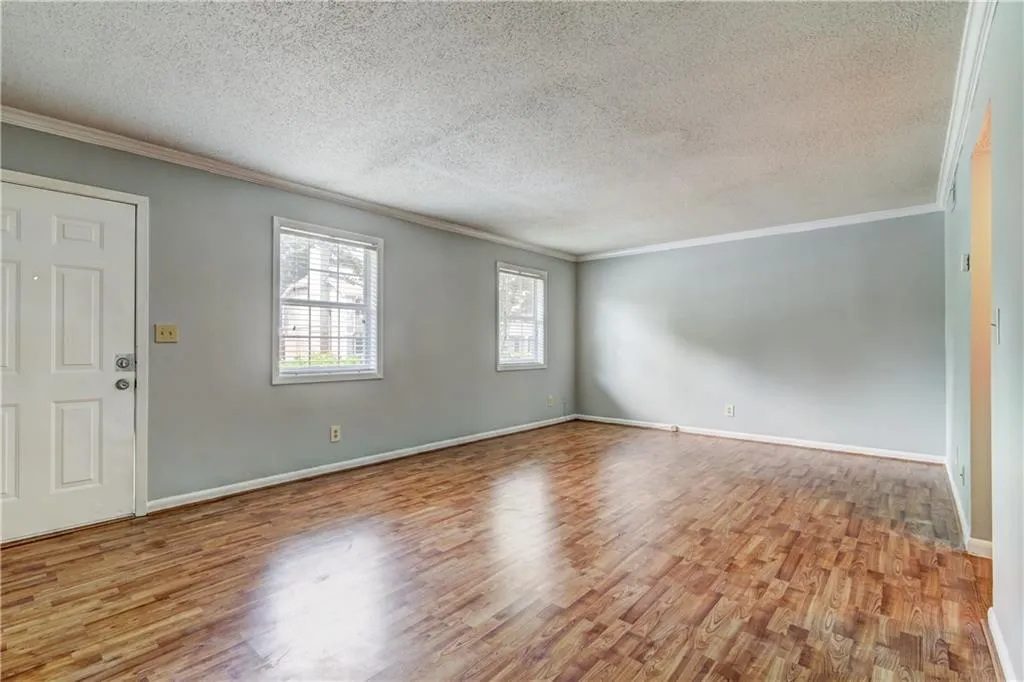 6900 Roswell Road Unit I7, Atlanta, Georgia 30328, 3 Bedrooms Bedrooms, ,2 BathroomsBathrooms,Residential,Sold,6900 Roswell Road Unit I7,6037912