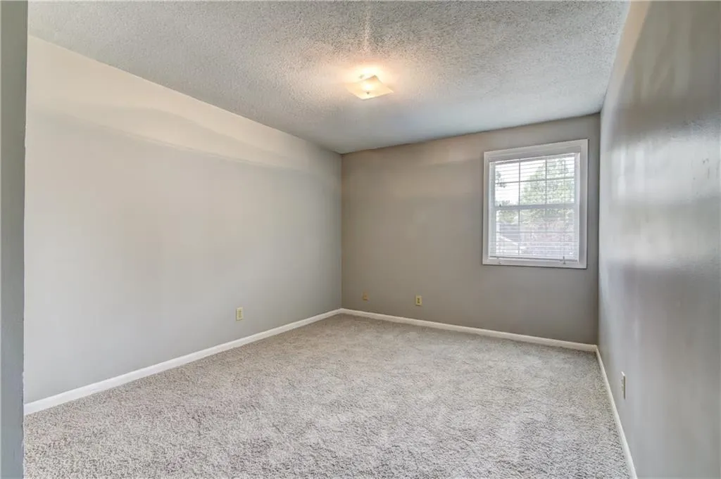 6900 Roswell Road Unit I7, Atlanta, Georgia 30328, 3 Bedrooms Bedrooms, ,2 BathroomsBathrooms,Residential,Sold,6900 Roswell Road Unit I7,6037912