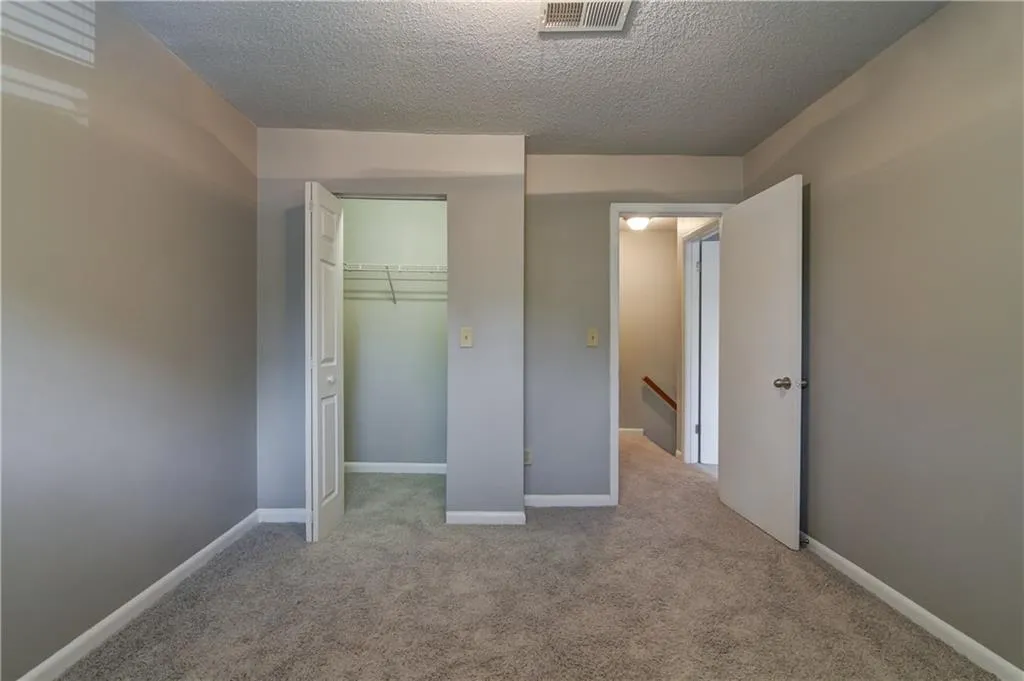 6900 Roswell Road Unit I7, Atlanta, Georgia 30328, 3 Bedrooms Bedrooms, ,2 BathroomsBathrooms,Residential,Sold,6900 Roswell Road Unit I7,6037912