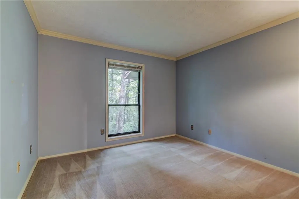 209 Woodcliff Drive, Atlanta, Georgia 30350, 2 Bedrooms Bedrooms, ,2 BathroomsBathrooms,Residential,Sold,209 Woodcliff Drive,5892515