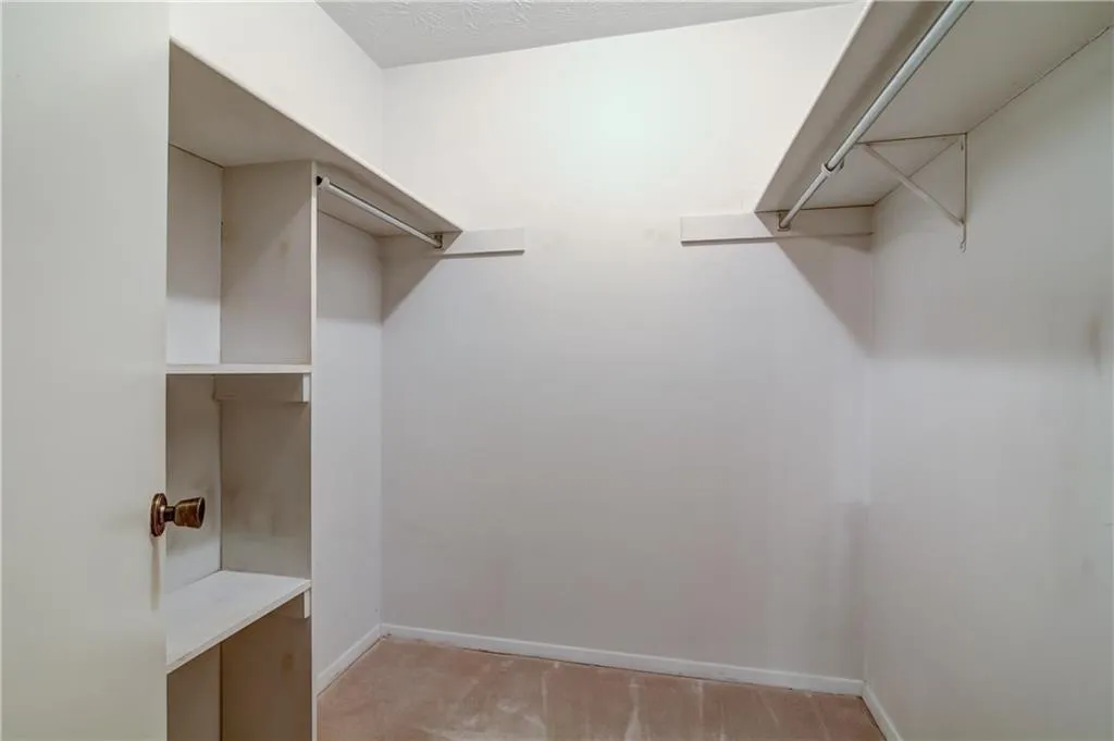 209 Woodcliff Drive, Atlanta, Georgia 30350, 2 Bedrooms Bedrooms, ,2 BathroomsBathrooms,Residential,Sold,209 Woodcliff Drive,5892515