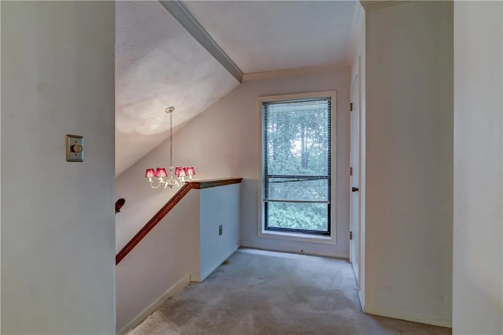 209 Woodcliff Drive, Atlanta, Georgia 30350, 2 Bedrooms Bedrooms, ,2 BathroomsBathrooms,Residential,Sold,209 Woodcliff Drive,5892515