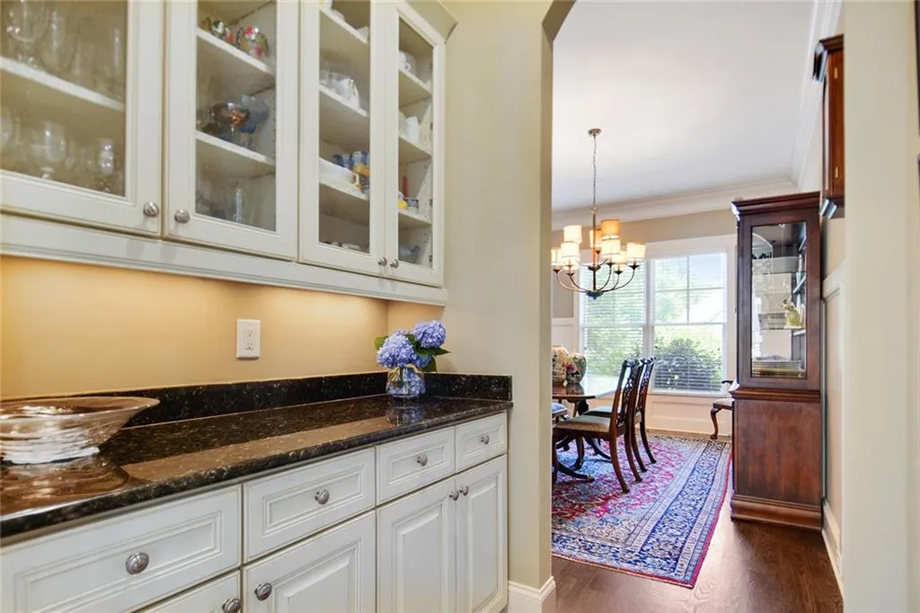 1035 Balmoral Road, Atlanta, Georgia 30319, 6 Bedrooms Bedrooms, ,5 BathroomsBathrooms,Residential,Sold,1035 Balmoral Road,6558554