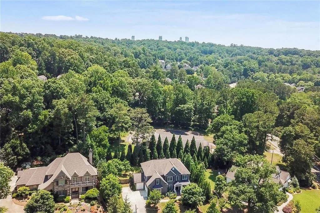 1035 Balmoral Road, Atlanta, Georgia 30319, 6 Bedrooms Bedrooms, ,5 BathroomsBathrooms,Residential,Sold,1035 Balmoral Road,6558554