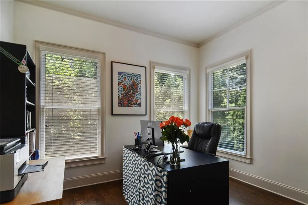 1035 Balmoral Road, Atlanta, Georgia 30319, 6 Bedrooms Bedrooms, ,5 BathroomsBathrooms,Residential,Sold,1035 Balmoral Road,6558554