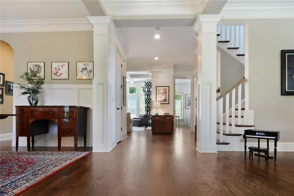 1035 Balmoral Road, Atlanta, Georgia 30319, 6 Bedrooms Bedrooms, ,5 BathroomsBathrooms,Residential,Sold,1035 Balmoral Road,6558554