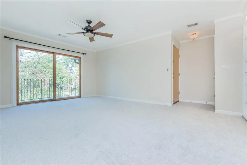 6851 Roswell Road Unit O9, Sandy Springs, Georgia 30328, 1 Bedroom Bedrooms, ,1 BathroomBathrooms,Residential,Sold,6851 Roswell Road Unit O9,6604271