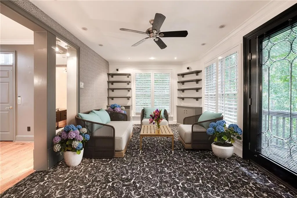 8 The Croft, Sandy Springs, Georgia 30342, 4 Bedrooms Bedrooms, ,4 BathroomsBathrooms,Residential,Sold,8 The Croft,7103300