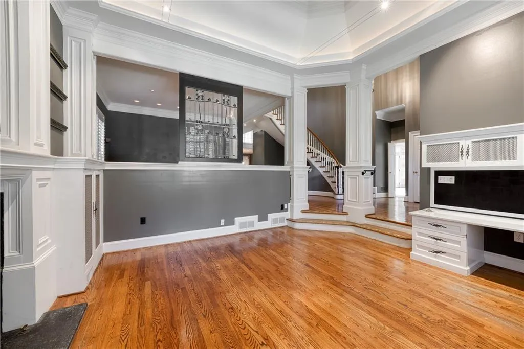 8 The Croft, Sandy Springs, Georgia 30342, 4 Bedrooms Bedrooms, ,4 BathroomsBathrooms,Residential,Sold,8 The Croft,7103300