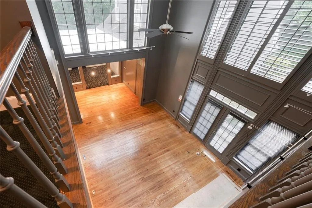 8 The Croft, Sandy Springs, Georgia 30342, 4 Bedrooms Bedrooms, ,4 BathroomsBathrooms,Residential,Sold,8 The Croft,7103300