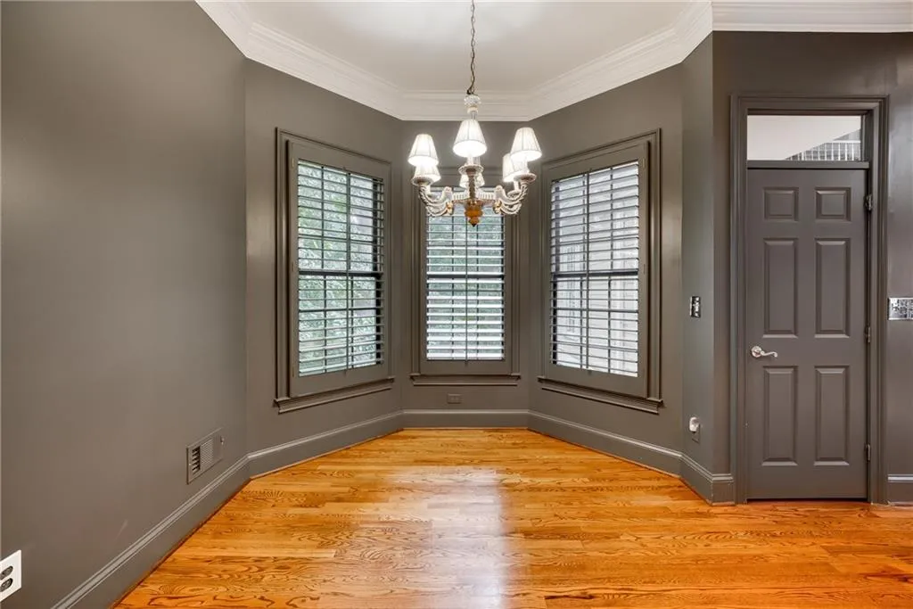 8 The Croft, Sandy Springs, Georgia 30342, 4 Bedrooms Bedrooms, ,4 BathroomsBathrooms,Residential,Sold,8 The Croft,7103300